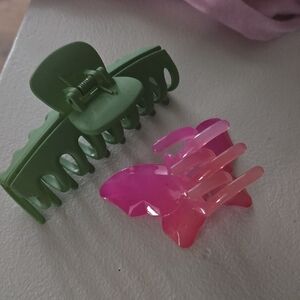Green and Pink Hair Claw Clips